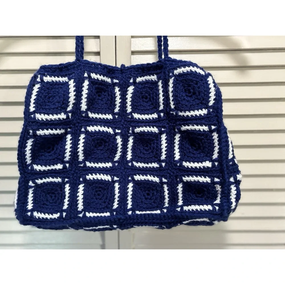 Granny‎ Square Purse Blue/White Handmade Crocheted Medium Size No Lining/pockets